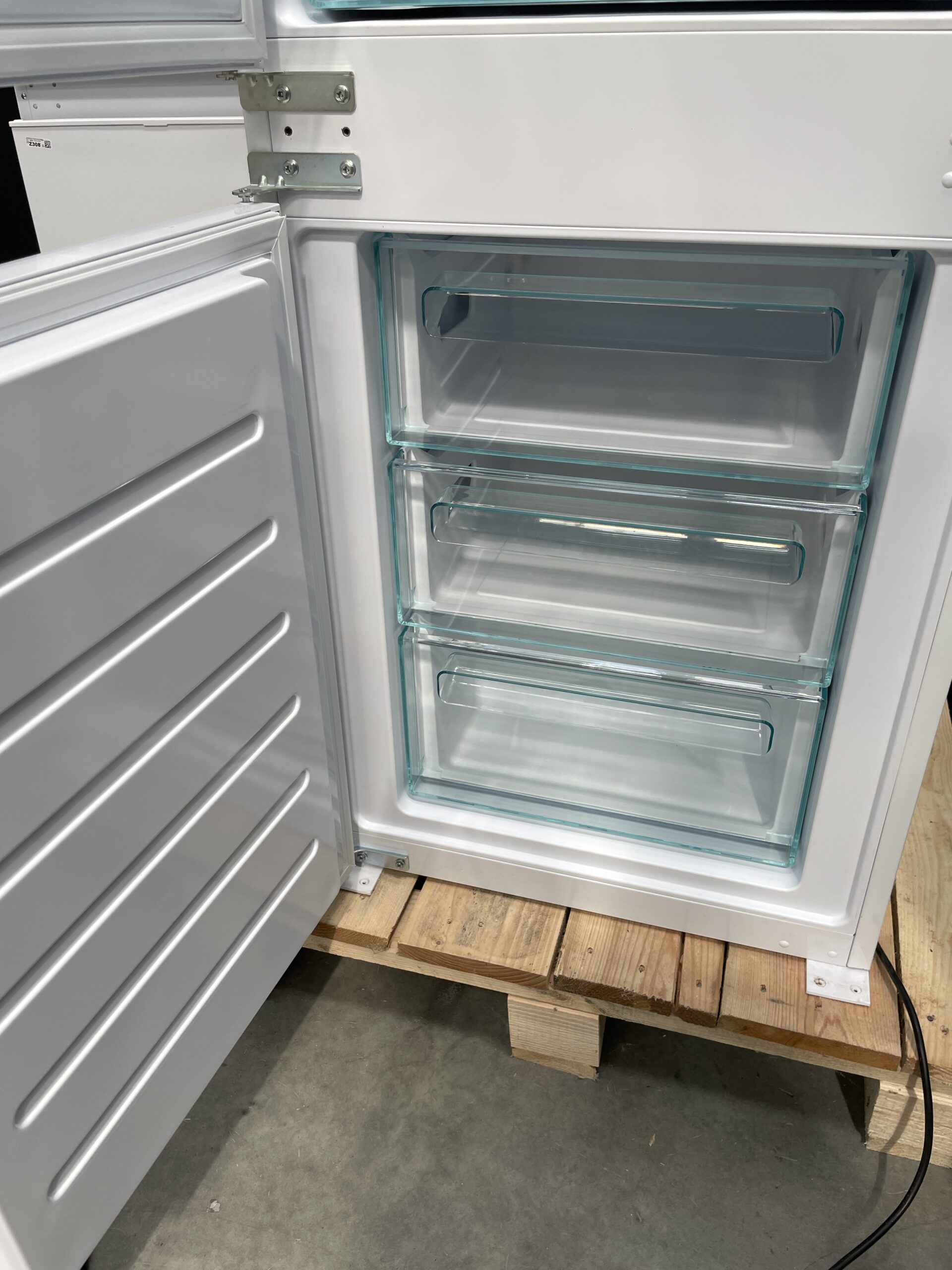 Lodówka Candy CBL3518F 177,2cm Zdalne sterowanie - Image 4