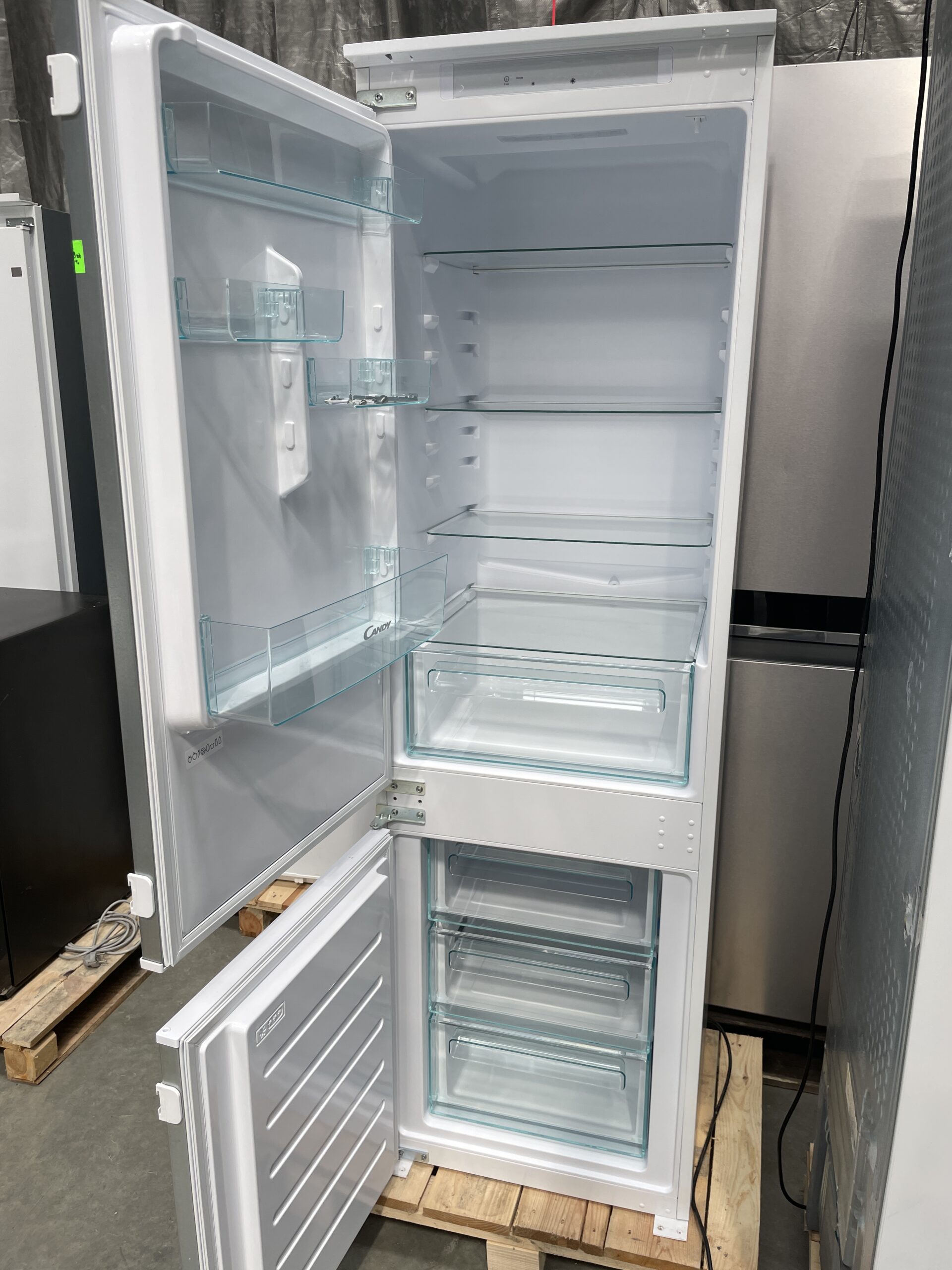 Lodówka Candy CBL3518F 177,2cm Zdalne sterowanie - Image 5