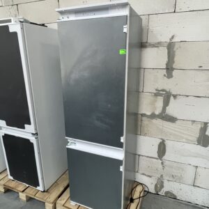 Lodówka Candy CBL3518F 177,2cm Zdalne sterowanie