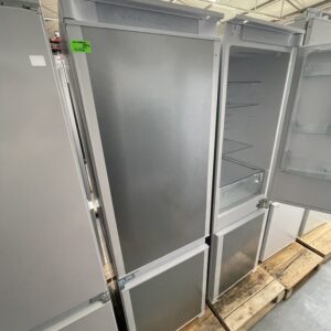 Lodówka CANDY CBL3518EVW