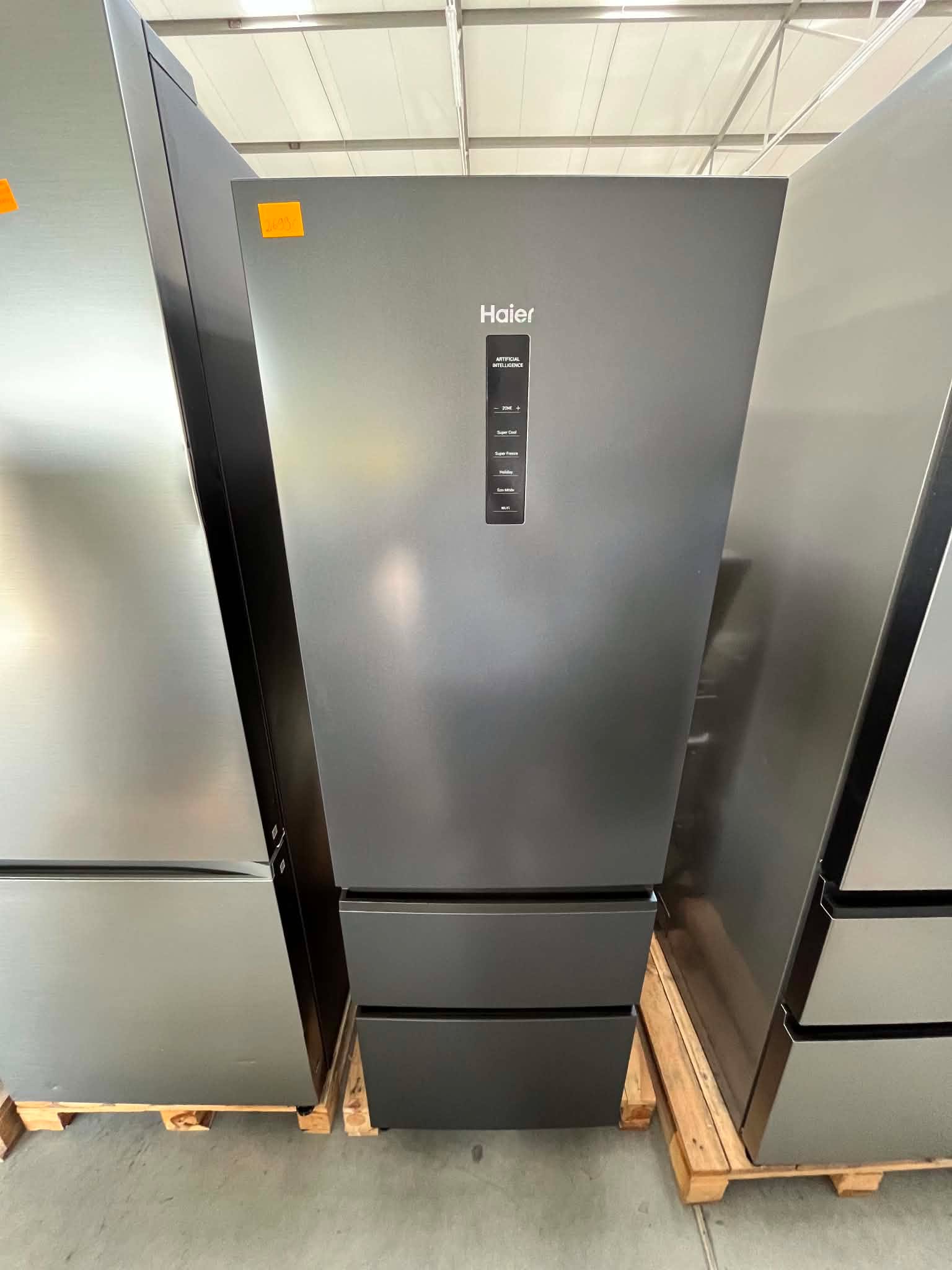Lodówka Haier HTW5618ENPT 3D No Frost 185 cm czarna - obrazek 2