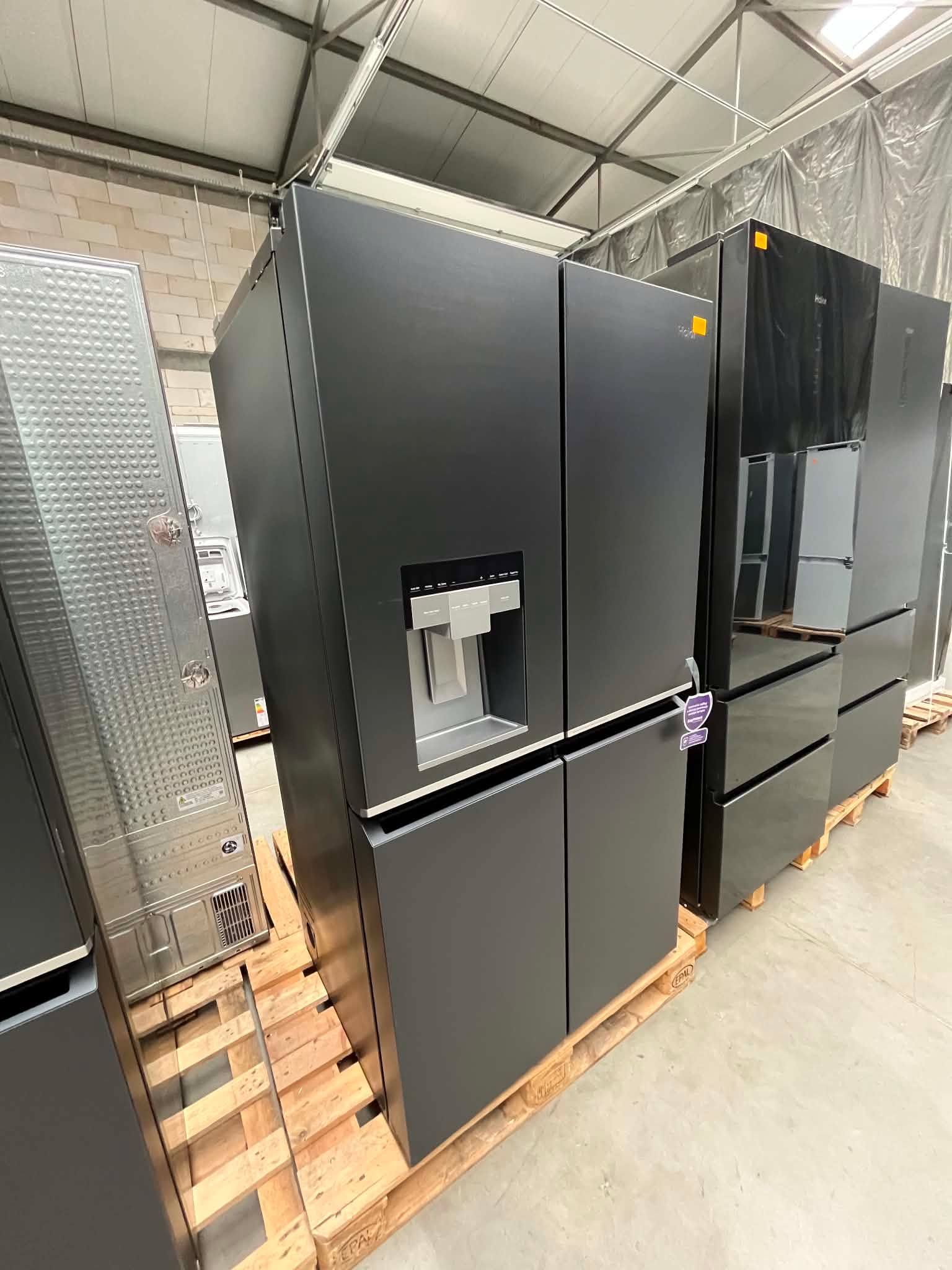 Lodówka Haier Cube Series 7 HCR7918EIMB 601L 38 dB Czarna Inox - obrazek 4