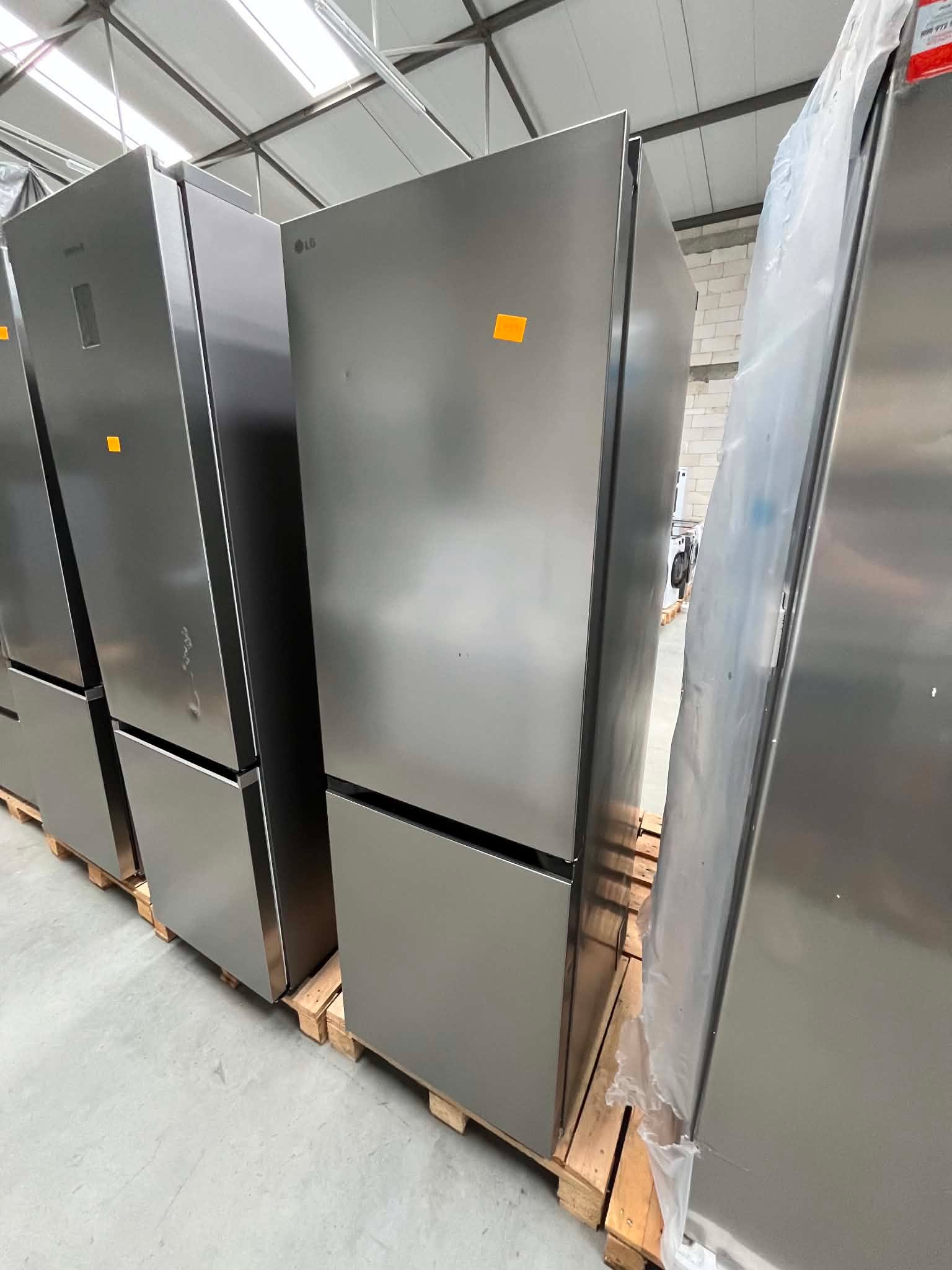 Lodówka LG GBV7180CPY No Frost 186 cm 35 dB srebrny - obrazek 3