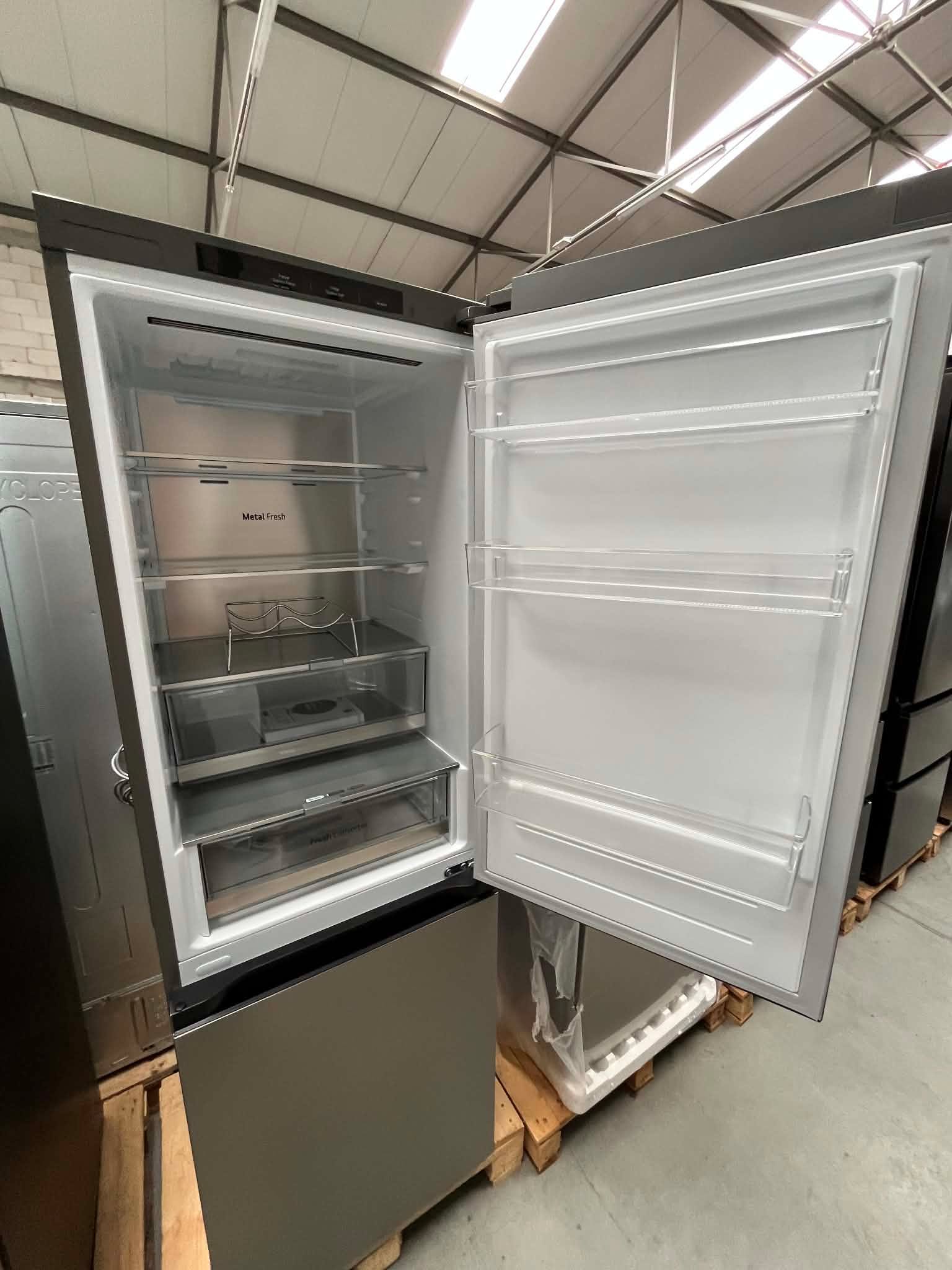 Lodówka LG GBV7180CPY No Frost 186 cm 35 dB srebrny - obrazek 5