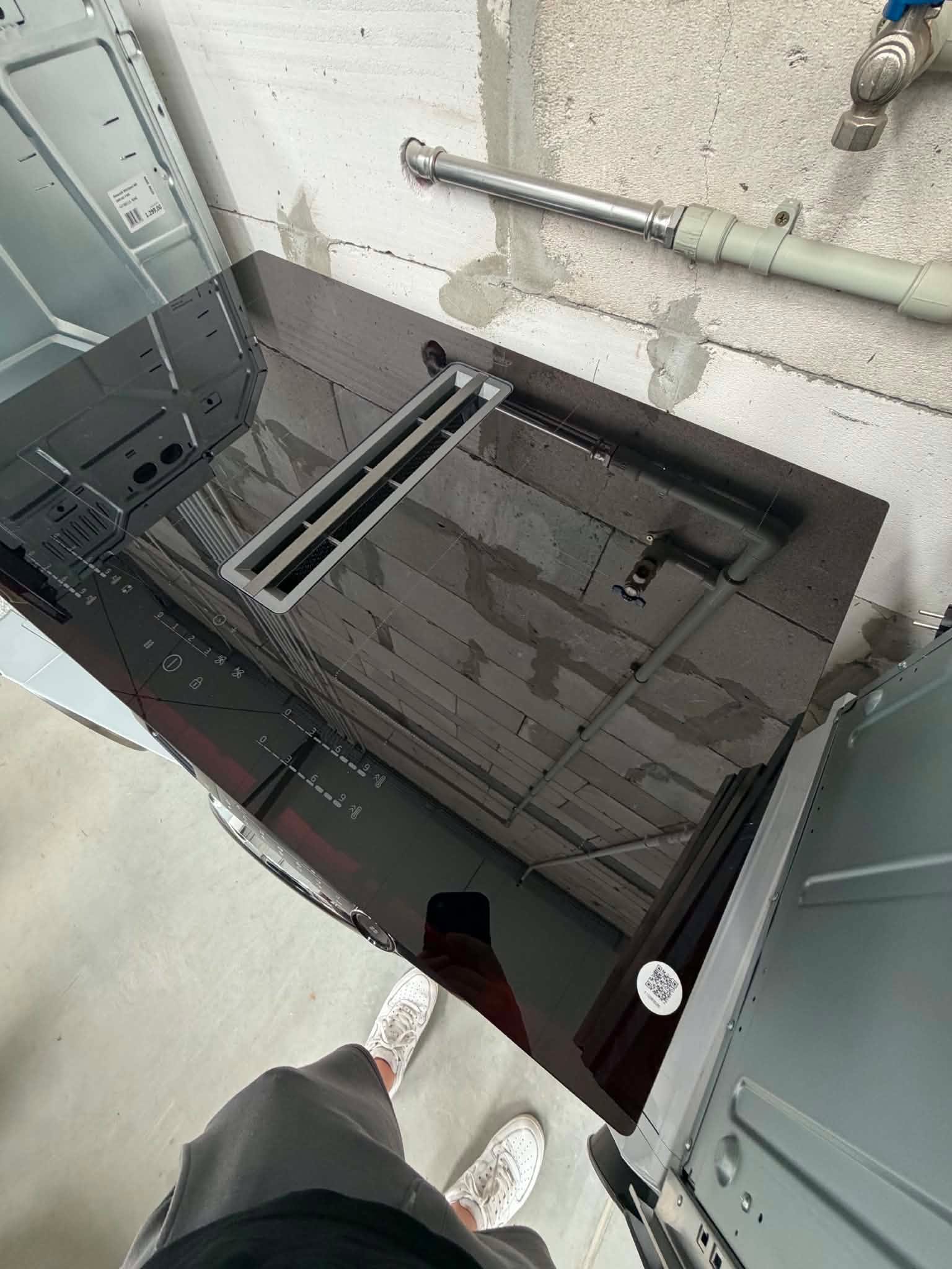 Płyta indukcyjna z okapem Beko HIXI84700 UF 80 CM - obrazek 2