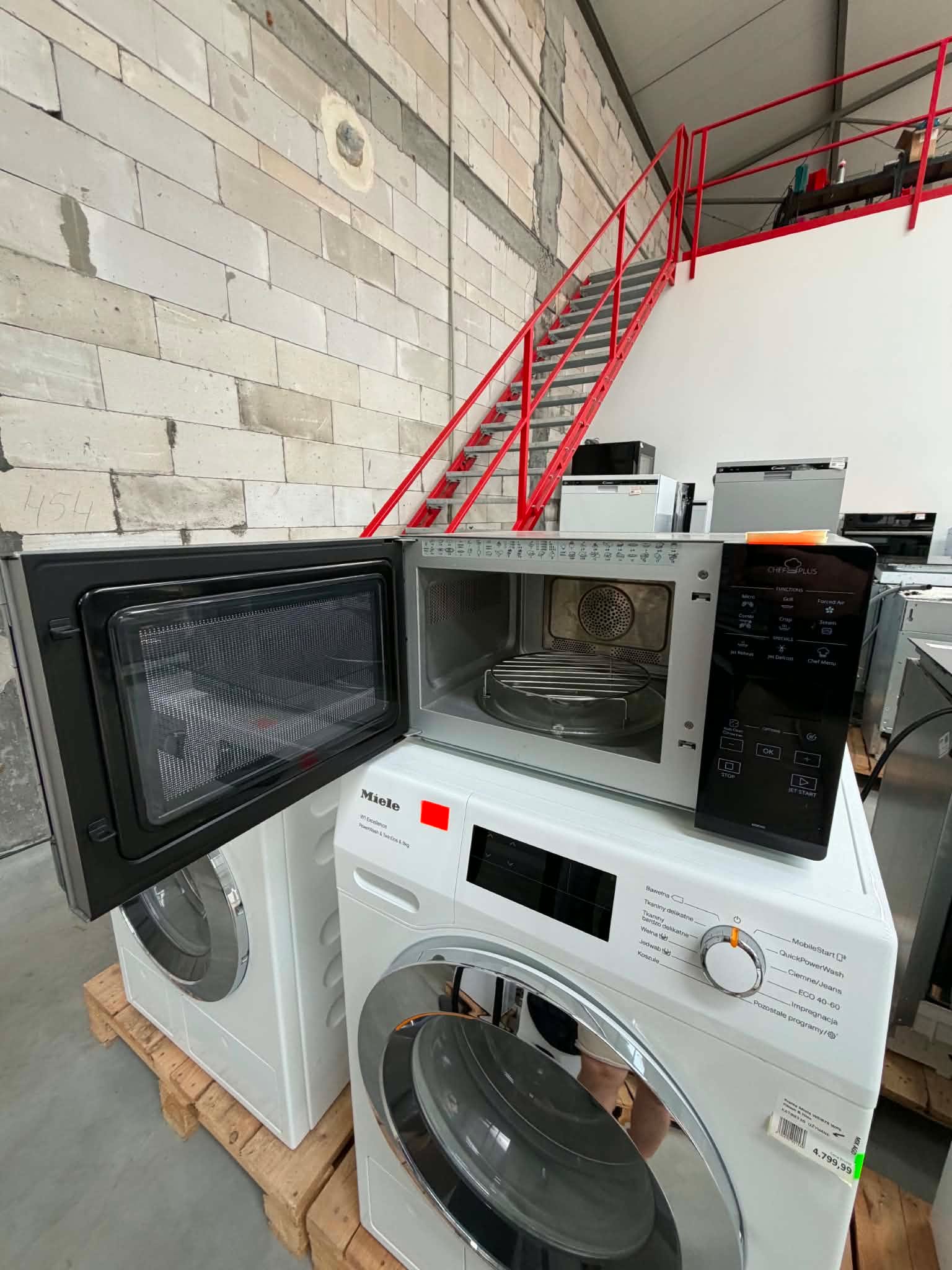 Kuchenka mikrofalowa Whirlpool MCP349SL - obrazek 5