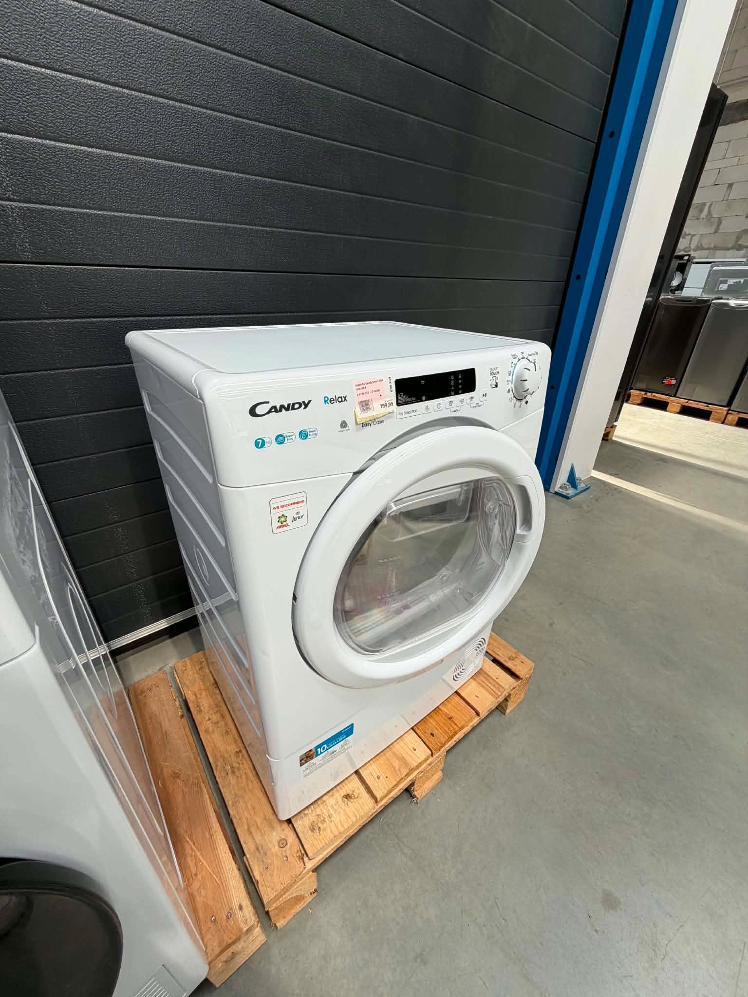 Suszarka Candy Smart CR4 H7A1DE-S Slim 46,5cm 7kg UŻYWANA - obrazek 8