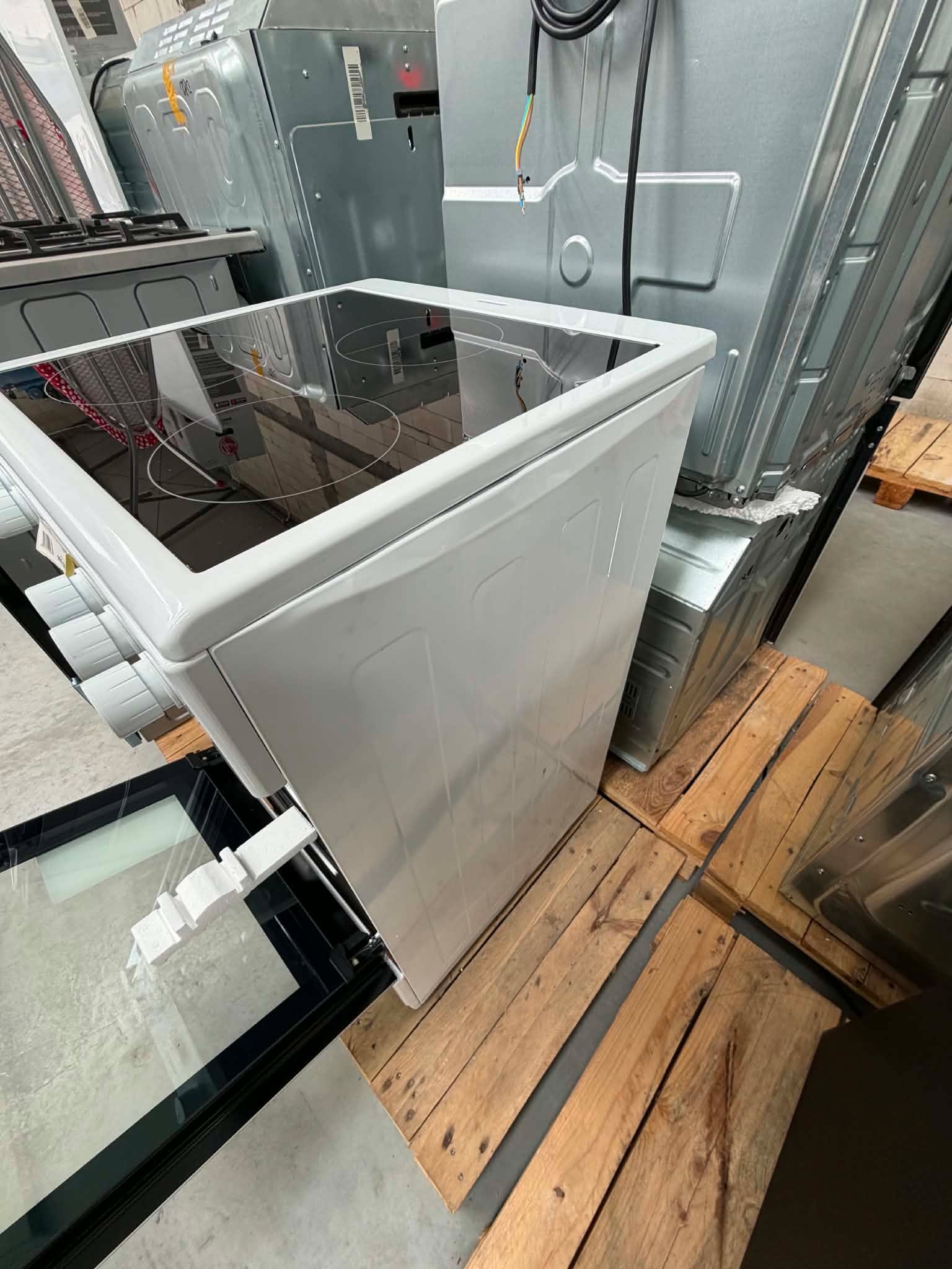 BIAŁA KUCHNIA ELEKTRYCZNA MPM MPM-53-KEC-30 48L - obrazek 6